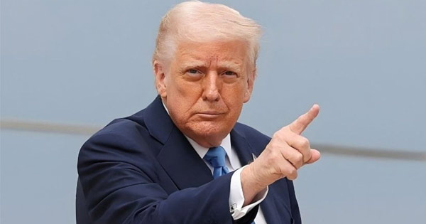 দৈনিক পূর্বকোণ - চট্টগ্রামের দৈনিক ইরানকে ট্রাম্পের হুঁশিয়ারি: ‘দ্রুত স্মার্ট হয়ে চুক্তিতে সই করুন’