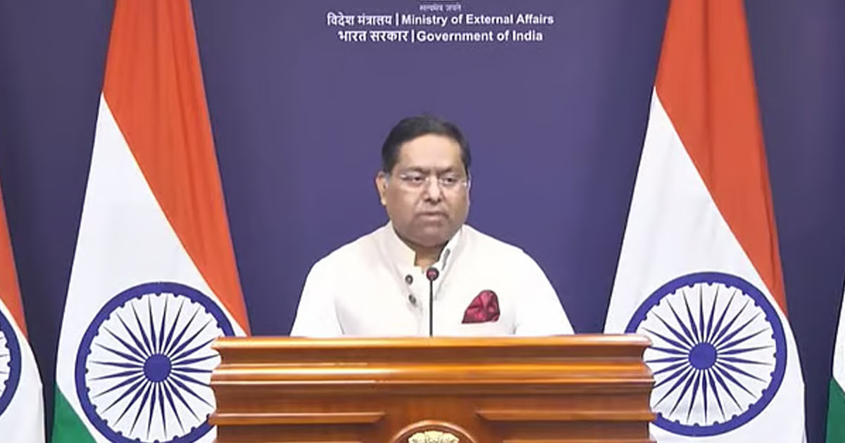 শেখ হাসিনাকে ফেরত পাঠানোর অনুরোধ খতিয়ে দেখছে ভারত: জয়সওয়াল