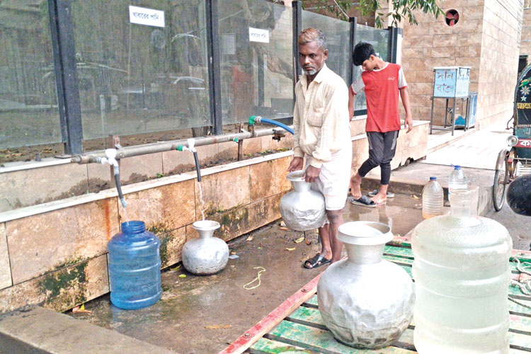 দৈনিক পূর্বকোণ - চট্টগ্রামের দৈনিক চট্টগ্রাম ওয়াসা : লোডশেডিংয়ের ধাক্কা পানি উৎপাদনে