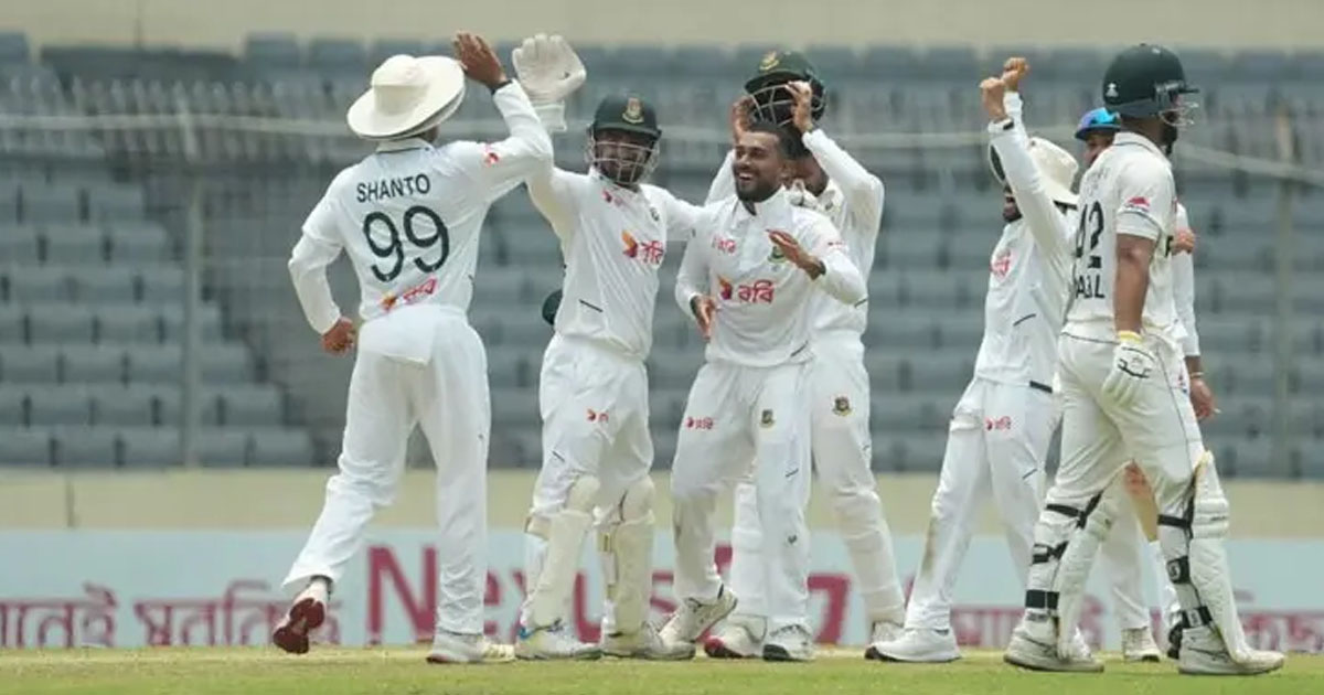 মিরপুরে বৃষ্টিতে বন্ধ বাংলাদেশ-পাকিস্তান টেস্ট