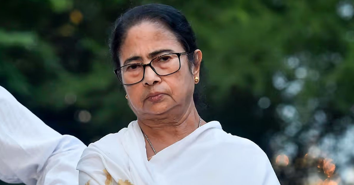ভূমিধস পরাজয়ের পর বিকেলে সংবাদ সম্মেলনে আসছেন মমতা বন্দ্যোপাধ্যায়