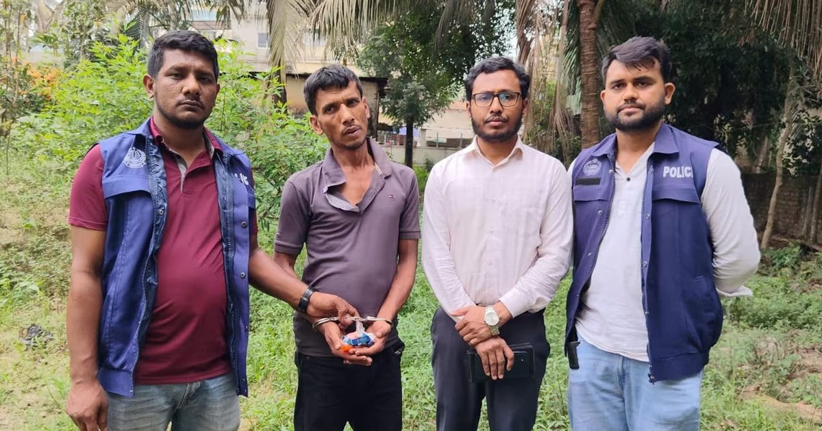 বাঁশখালীতে ইয়াবা সেবনের দায়ে যুবকের ৪ মাসের কারাদণ্ড