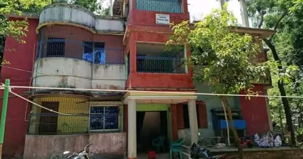 অস্ত্রের মুখে পরিবারকে জিম্মি করে ডাকাতি, টাকা ও স্বর্ণালংকার লুট