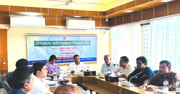 প্রশাসনিক স্বচ্ছতা নিশ্চিত করতে এমপি নুরুল আমিন প্রশাসনের কর্মকর্তাদের দুর্নীতি, অনিয়ম, সরকারি প্রকল্পে অতিরিক্ত ফি আদায়, তেল চুরি এবং প্রশাসনিক চাঁদাবাজিসহ যেকোনো ধরনের হয়রানি অবিলম্বে বন্ধের নির্দেশ দেন।