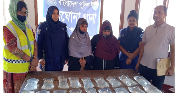 স্যালাইন ব্যাগে মদ, পাচারকারী দুই নারী আটক
