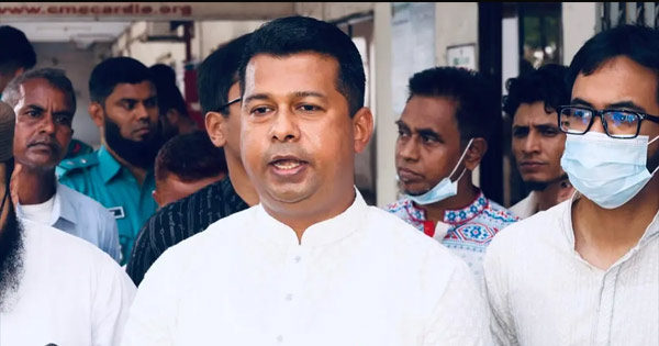 মানুষরূপী শয়তানদের সামাজিকভাবে প্রতিরোধ করতে হবে: চট্টগ্রামের ডিসি