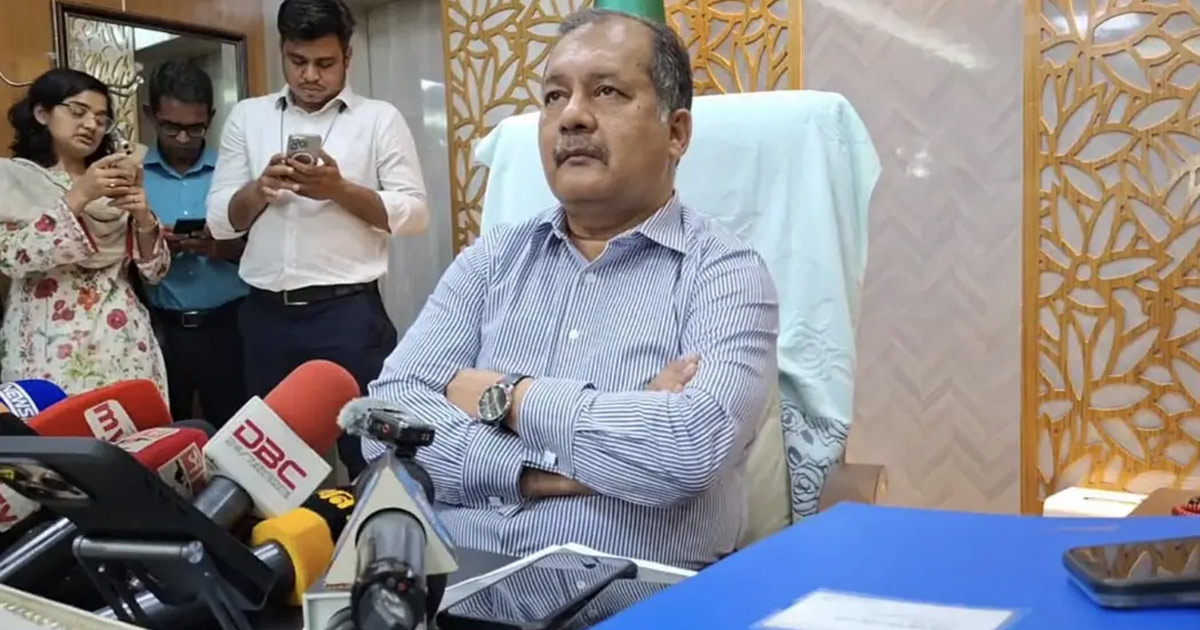জনতুষ্টিবাদী সিদ্ধান্ত গ্রহণ করাটাই সরকারের একমাত্র কাজ নয়:তথ্যমন্ত্রী