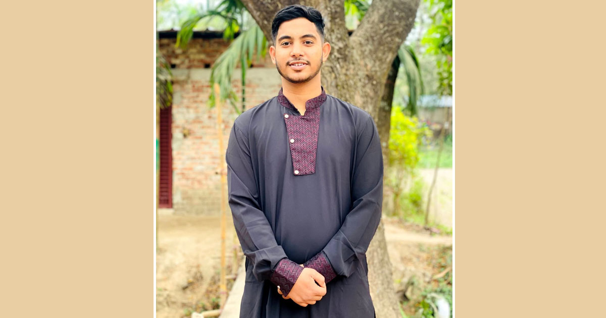 দৈনিক পূর্বকোণ - চট্টগ্রামের দৈনিক আনোয়ারায় সুপারি গাছ কাটতে গিয়ে বিদ্যুৎস্পৃষ্টে যুবকের মৃত্যু
