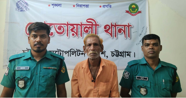 চোলাই মদসহ পেশাদার মাদক ব্যবসায়ী গ্রেপ্তার