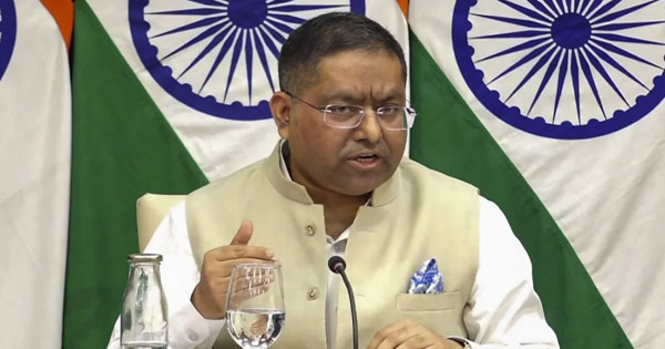 দৈনিক পূর্বকোণ - চট্টগ্রামের দৈনিক অবৈধ বাংলাদেশিদের ফেরত পাঠাতে ব্যবস্থা নিচ্ছে ভারত