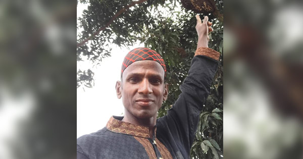 দৈনিক পূর্বকোণ - চট্টগ্রামের দৈনিক গাছ থেকে জাম পাড়তে গিয়ে পড়ে মৃত্যু বাকপ্রতিবন্ধীর