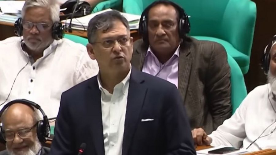 দৈনিক পূর্বকোণ - চট্টগ্রামের দৈনিক দেশের ৭৫ কারাগারে ধারণক্ষমতার ১.৭ গুণ বন্দী: স্বরাষ্ট্রমন্ত্রী