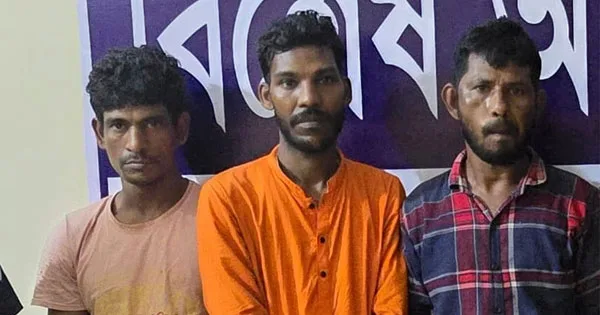 দৈনিক পূর্বকোণ - চট্টগ্রামের দৈনিক মিরসরাইয়ে পৃথক ২ মামলায় ৩ আসামি গ্রেপ্তার