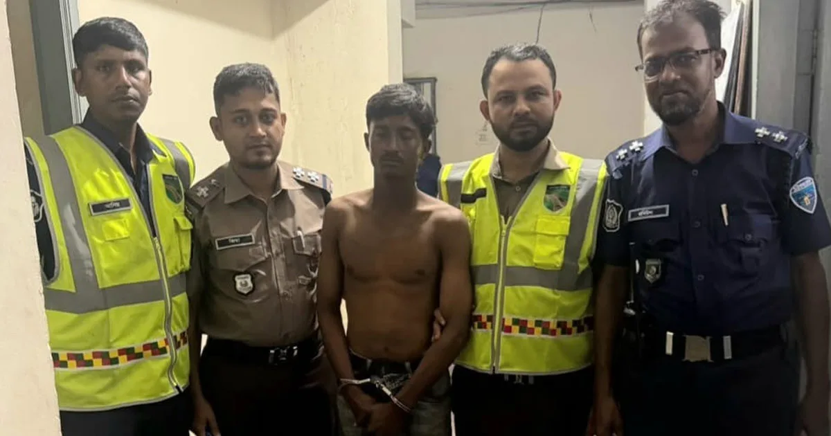 দৈনিক পূর্বকোণ - চট্টগ্রামের দৈনিক সীতাকুণ্ডে ডাকাত দলের সদস্য গ্রেপ্তার