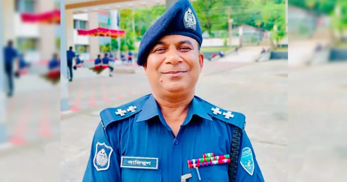 দৈনিক পূর্বকোণ - চট্টগ্রামের দৈনিক লোহাগাড়া থানার কোয়ার্টার থেকে পুলিশ সদস্যের মরদেহ উদ্ধার