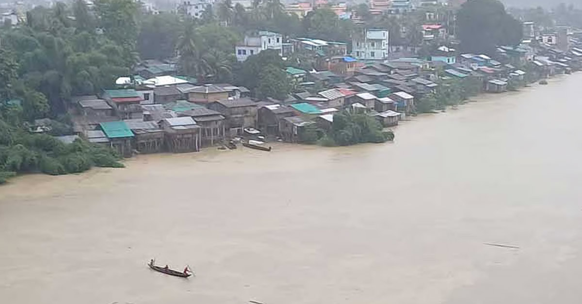 দৈনিক পূর্বকোণ - চট্টগ্রামের দৈনিক বিপৎসীমা ছাড়িয়েছে ৫ নদীর পানি, দেশে সর্বোচ্চ বৃষ্টিপাত চট্টগ্রামে