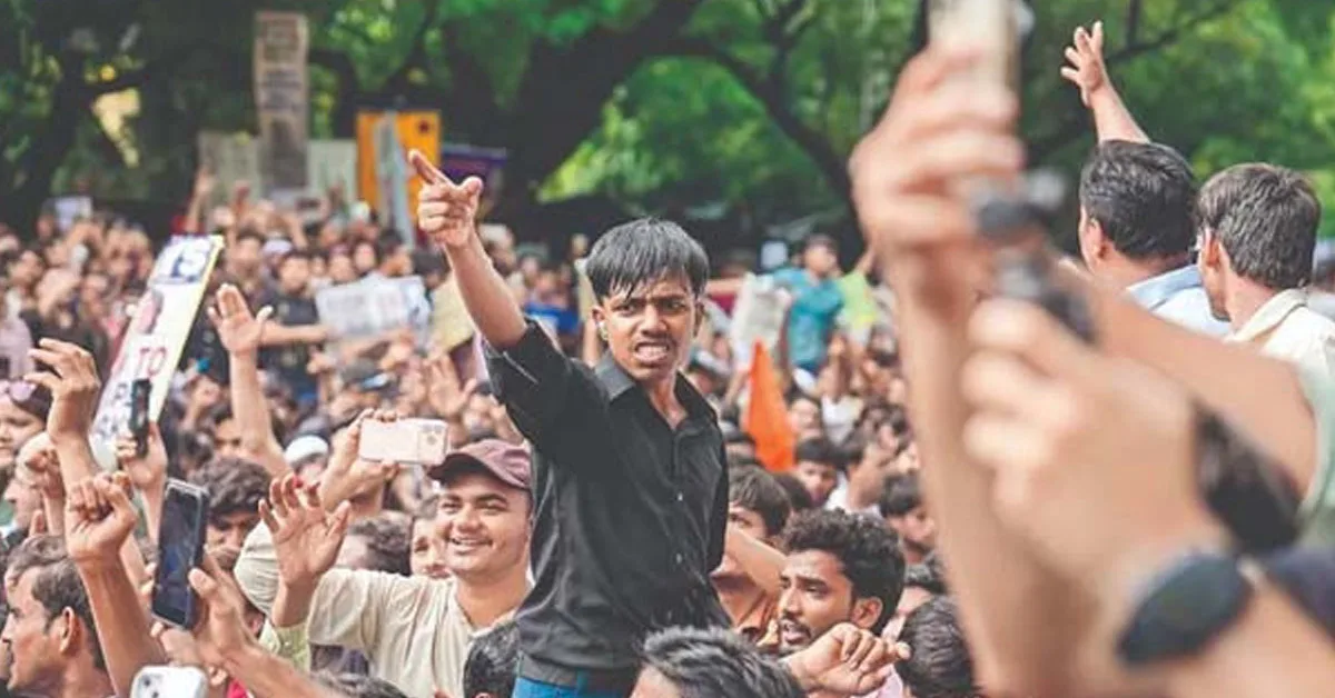 দৈনিক পূর্বকোণ - চট্টগ্রামের দৈনিক শিক্ষামন্ত্রীর পদত্যাগ ছাড়া আলোচনার মানে হয় না: ককরোচ জনতা পার্টি