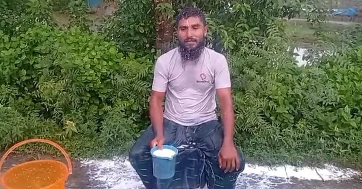 দৈনিক পূর্বকোণ - চট্টগ্রামের দৈনিক এমপির ভিডিও ভাইরাল: দুধ দিয়ে গোসল করে দল ছাড়লেন জামায়াত নেতা