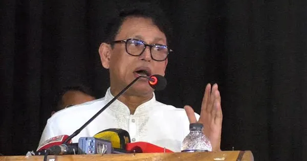দৈনিক পূর্বকোণ - চট্টগ্রামের দৈনিক ট্রল করে লাভ নেই, দায়িত্ব সঠিকভাবেই পালন করে যাব: শিক্ষামন্ত্রী