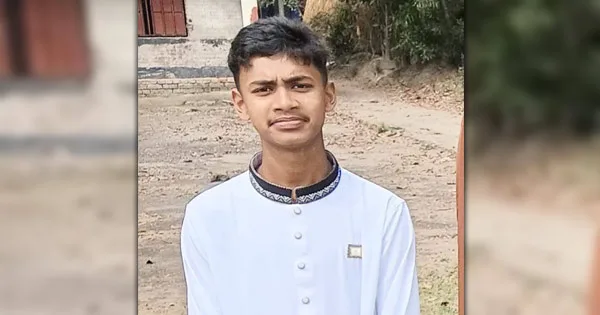 দৈনিক পূর্বকোণ - চট্টগ্রামের দৈনিক মিরসরাইয়ে পুকুর ঘাটের নিচে আটকা পড়ে স্কুল ছাত্রের মৃত্যু