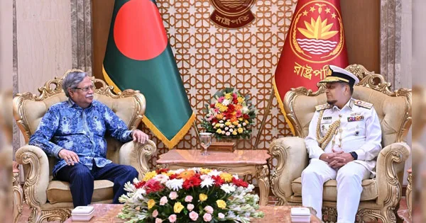 দৈনিক পূর্বকোণ - চট্টগ্রামের দৈনিক রাষ্ট্রপতির সঙ্গে বিদায়ী নৌপ্রধানের সৌজন্য সাক্ষাৎ