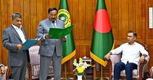অবশেষে সংসদ সদস্য হিসেবে শপথ নিলেন সরোয়ার আলমগীর