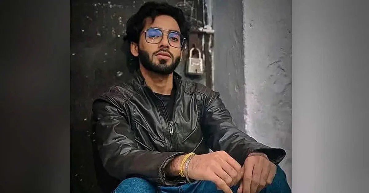 দৈনিক পূর্বকোণ - চট্টগ্রামের দৈনিক আর্জেন্টিনার জয়োল্লাসের ভিডিও করতে গিয়ে বিদ্যুৎস্পৃষ্টে শিক্ষার্থীর মৃত্যু