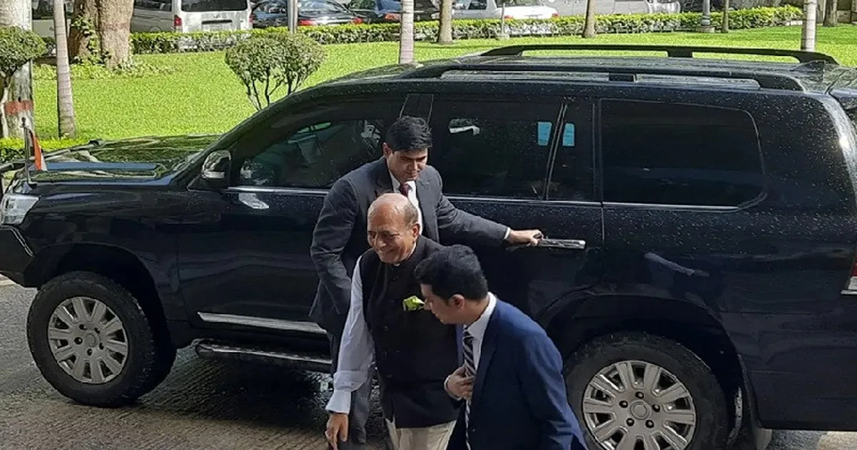 দৈনিক পূর্বকোণ - চট্টগ্রামের দৈনিক পররাষ্ট্রমন্ত্রী ও প্রতিমন্ত্রীর সঙ্গে ভারতীয় হাইকমিশনারের বৈঠক