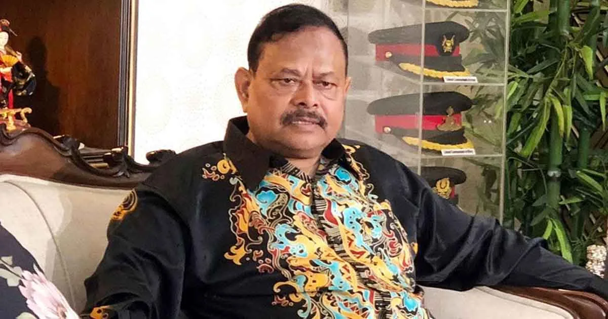 দৈনিক পূর্বকোণ - চট্টগ্রামের দৈনিক সাবেক সেনাপ্রধান আজিজকে ধরতে ইন্টারপোলের ‘রেড নোটিস’ চেয়ে চিঠি