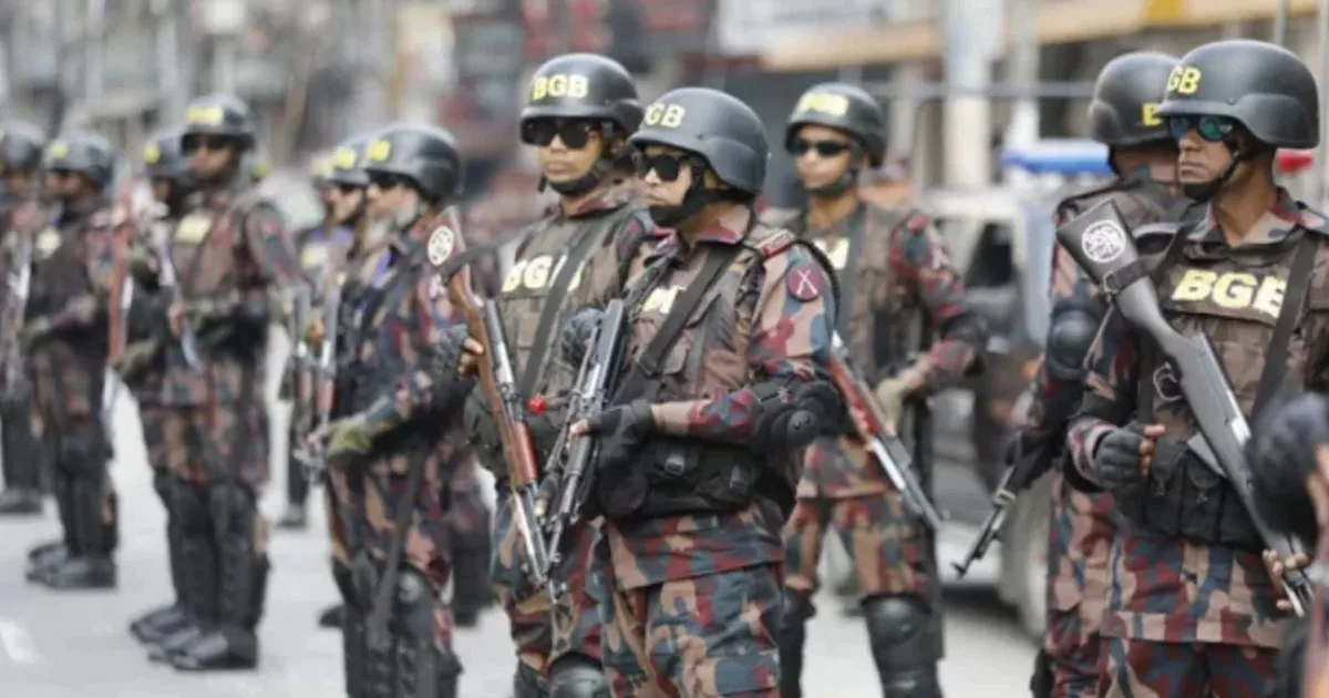 দৈনিক পূর্বকোণ - চট্টগ্রামের দৈনিক গোপালগঞ্জে ১৫ আগস্ট পর্যন্ত নিরাপত্তা জোরদার, মোতায়েন ৫ প্লাটুন বিজিবি