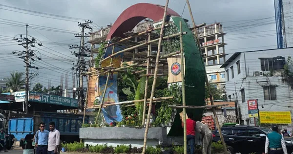 দৈনিক পূর্বকোণ - চট্টগ্রামের দৈনিক নগরীর যোগাযোগ ব্যবস্থা ঢেলে সাজানো হচ্ছে: মেয়র ডা. শাহাদাত হোসেন