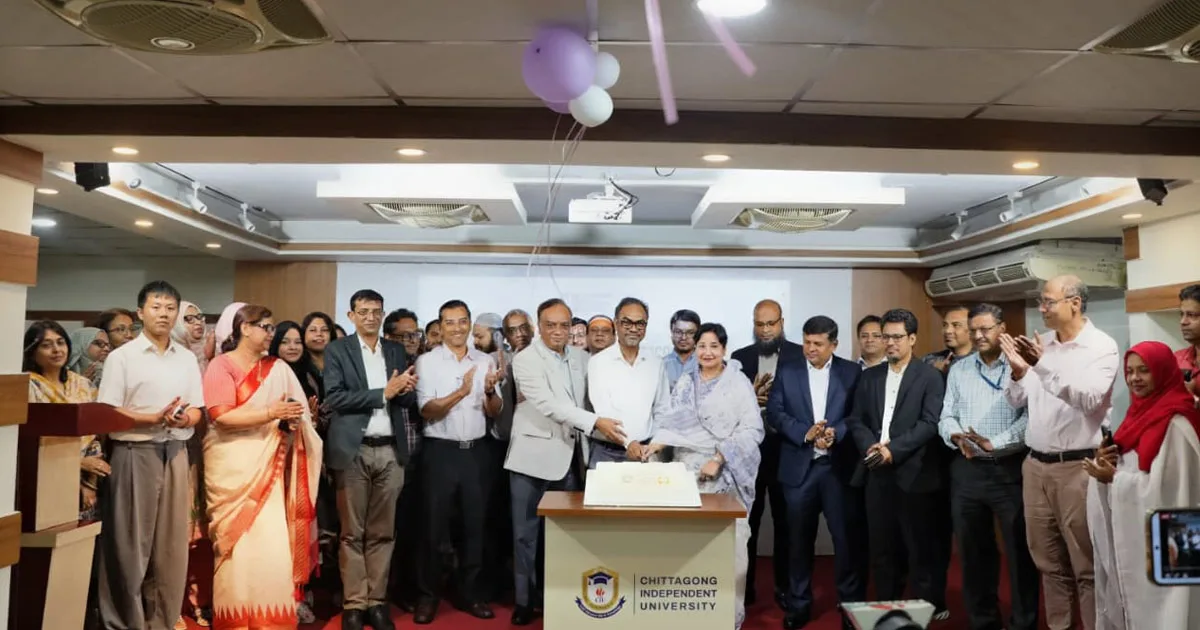 দৈনিক পূর্বকোণ - চট্টগ্রামের দৈনিক সিআইইউতে চালু হলো এমবিএ ইন প্রফেশনাল অ্যাকাউন্টিং ও বিবিএ ইনসাপ্লাইচেইন ম্যানেজমেন্ট