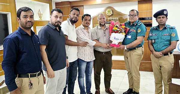 দৈনিক পূর্বকোণ - চট্টগ্রামের দৈনিক ডেভিড ইমনের দ্রুত বিচার ও দৃষ্টান্তমূলক শাস্তির দাবি