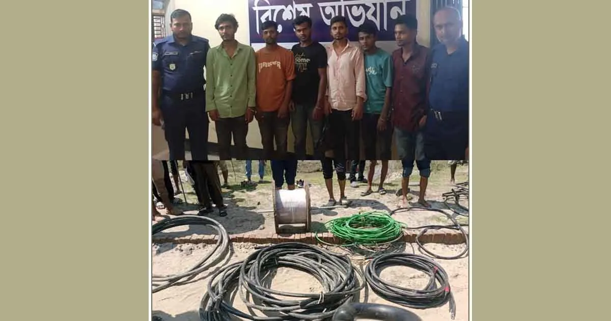 দৈনিক পূর্বকোণ - চট্টগ্রামের দৈনিক মিরসরাইয়ে অর্থনৈতিক অঞ্চলে ডাকাতির ঘটনায় গ্রেপ্তার ৭, মালামাল উদ্ধার