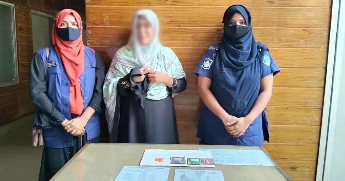 আনোয়ারায় ইয়াবা ও মাদক বিক্রির টাকাসহ নারী গ্রেপ্তার