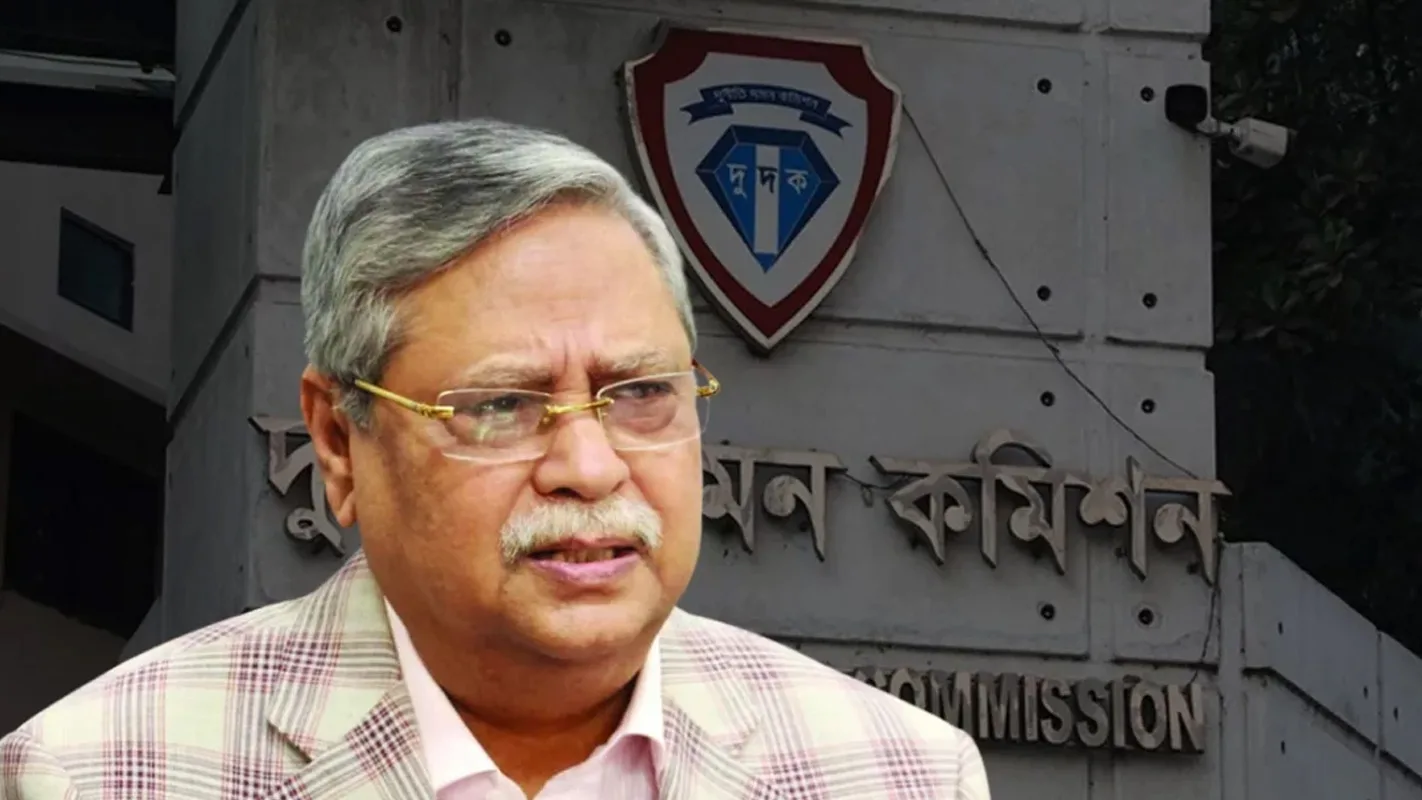 দৈনিক পূর্বকোণ - চট্টগ্রামের দৈনিক সাবেক রাষ্ট্রপতি সাহাবুদ্দিনসহ ৩৮ জনের বিরুদ্ধে দুদকে অর্থ আত্মসাতের অভিযোগ