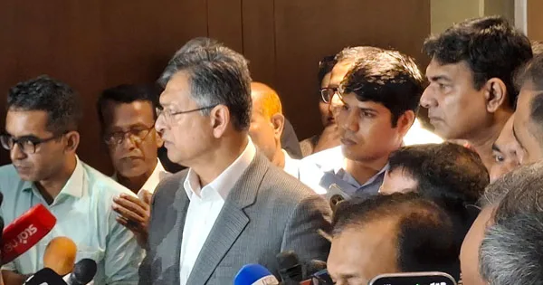 দৈনিক পূর্বকোণ - চট্টগ্রামের দৈনিক আইনশৃঙ্খলা পরিস্থিতি প্রত্যাশা অনুযায়ী উন্নত করতে সময় চাইলেন স্বরাষ্ট্রমন্ত্রী