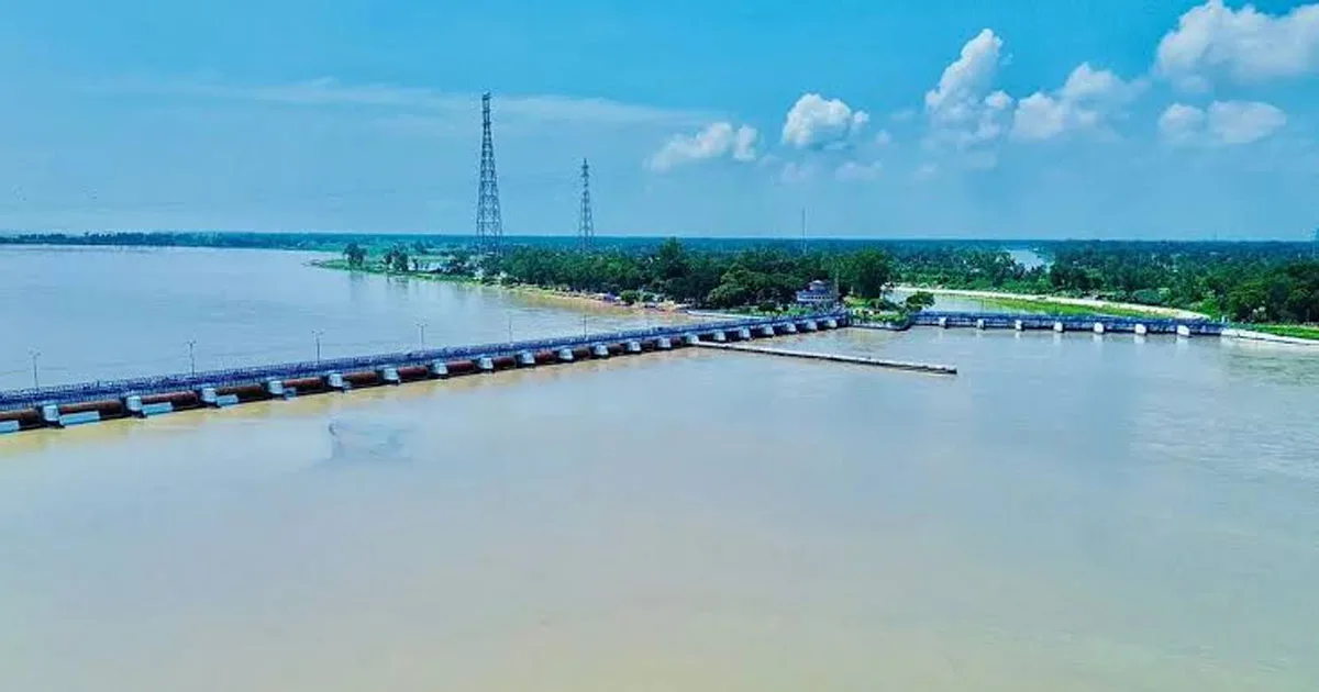 দৈনিক পূর্বকোণ - চট্টগ্রামের দৈনিক উজানের ঢল ও বৃষ্টিতে বিপৎসীমার ওপরে তিস্তার পানি
