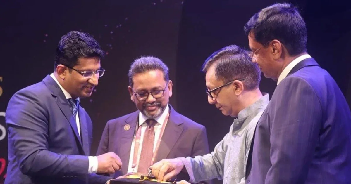 দৈনিক পূর্বকোণ - চট্টগ্রামের দৈনিক আমদানি সহজ হলে স্বর্ণ ভরিতে ৩০ হাজার টাকা কমানো সম্ভব: বাজুস