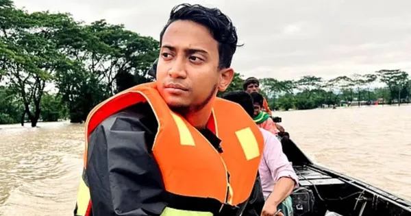 দৈনিক পূর্বকোণ - চট্টগ্রামের দৈনিক আমরা যে রাস্তা দিয়ে ফিরব, সেটি পুরো ধসে গেছে: নেপাল থেকে তাসরিফ খান