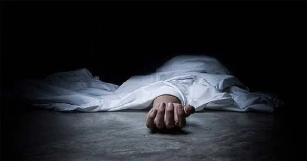দৈনিক পূর্বকোণ - চট্টগ্রামের দৈনিক সীতাকুণ্ডে স্কুলছাত্রীর রহস্যজনক মৃত্যু, গলায় আঘাতের চিহ্ন