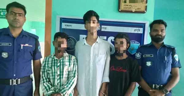 দৈনিক পূর্বকোণ - চট্টগ্রামের দৈনিক বোয়ালখালীতে মাদকসেবনের দায়ে ৩ জনের কারাদণ্ড