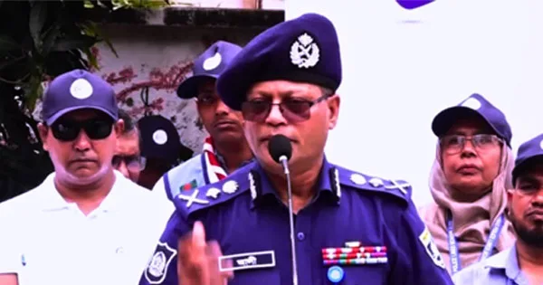 দৈনিক পূর্বকোণ - চট্টগ্রামের দৈনিক ষড়যন্ত্রকারী সবখানে আছে : আইজিপি