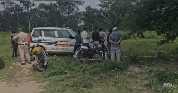 দৈনিক পূর্বকোণ - চট্টগ্রামের দৈনিক দিল্লিতে সংঘবদ্ধ ধর্ষণ শেষে হত্যার পর কুকুরের খাবার হলো কিশোরী