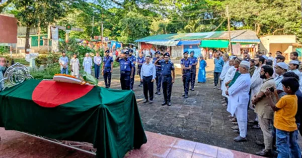 কাপ্তাইয়ে রাষ্ট্রীয় মর্যাদায় সমাহিত বীর মুক্তিযোদ্ধা আব্দুল মান্নান