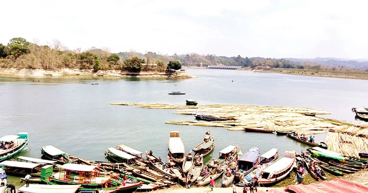 পানির স্তর কমছে কাপ্তাই লেকের, উদ্বেগ ওয়াসার