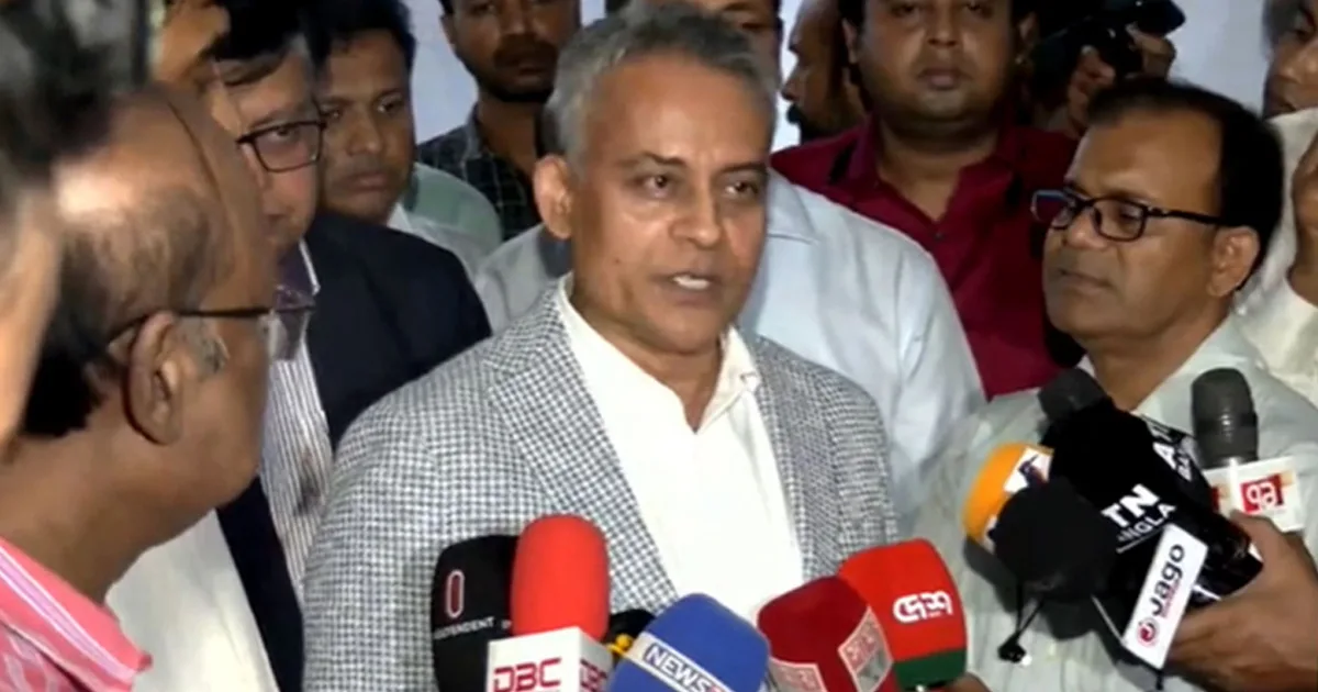 দৈনিক পূর্বকোণ - চট্টগ্রামের দৈনিক অতিরিক্ত ভাড়া নিলে জরিমানা-রুট পারমিট বাতিল: সড়ক পরিবহনমন্ত্রী