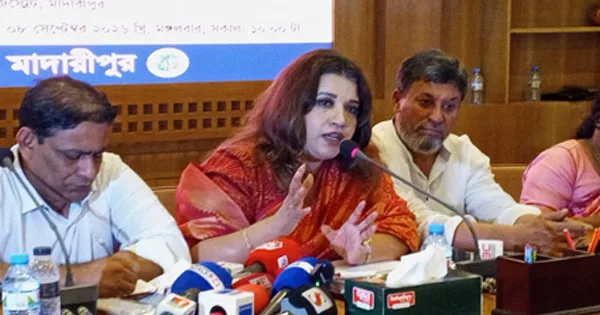 অপরাধী প্রত্যর্পণ চুক্তির আওতায় শেখ হাসিনাকে ফেরানোর চেষ্টা চলছে : পররাষ্ট্র প্রতিমন্ত্রী