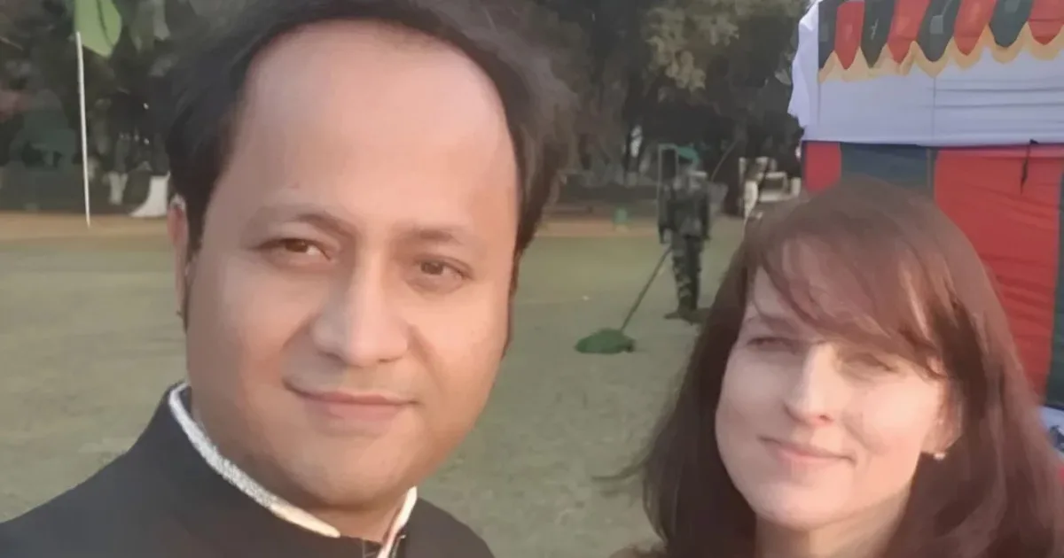দৈনিক পূর্বকোণ - চট্টগ্রামের দৈনিক দেশত্যাগে নিষেধাজ্ঞা সাবেক মন্ত্রী নওফেলের স্ত্রী ইমা ক্লেয়ারের