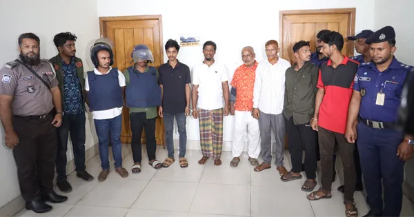 দৈনিক পূর্বকোণ - চট্টগ্রামের দৈনিক সাতকানিয়ায় ‘পিচ্চি জাহিদ’ হত্যা: ১২ আসামি গ্রেপ্তার